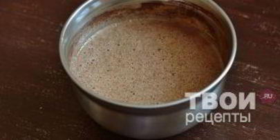 шоколадное пирожное