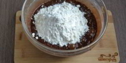 шоколадный брауни с вишней