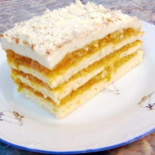 Яблочно-пудинговое пирожное пляцок