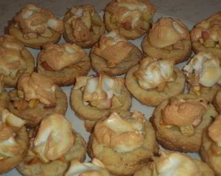 Яблочные пирожные