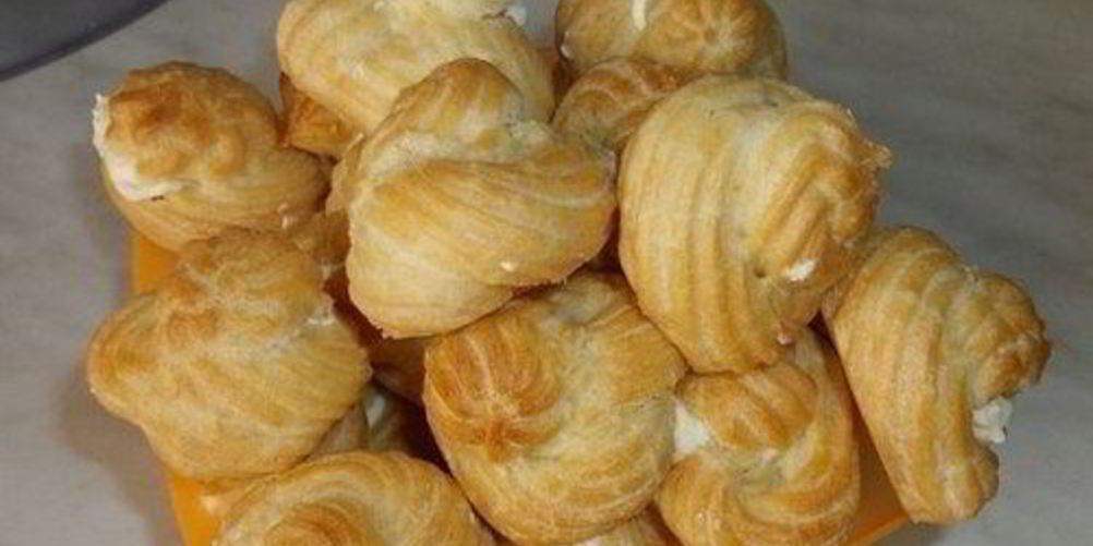 Рецепт заварные пирожные с кремом из сгущенного молока и масла