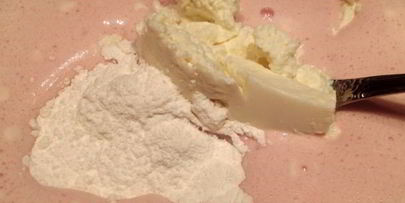 зефирное пирожное с ягодами