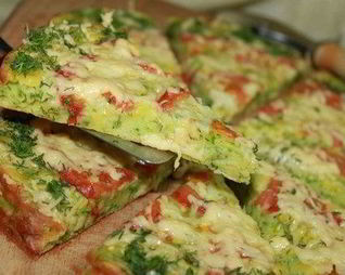 Диетическая пицца из кабачка с куриным филе