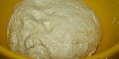 пицца ассорти на тесте на свежих дрожжах