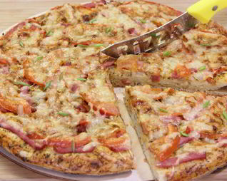 Пицца быстрая из замороженного теста