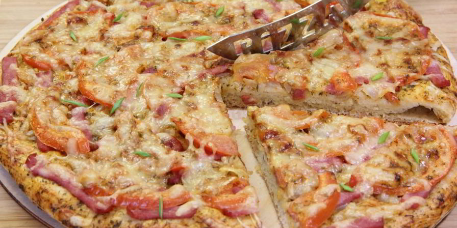 Пицца быстрая из замороженного теста