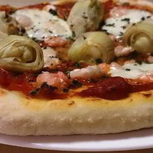 Рецепт Пицца Посейдон с артишоками и креветками