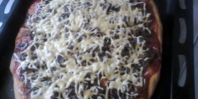 пицца с грибами и с гусиным фаршем