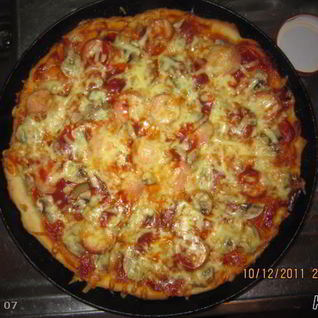 Пицца с грибами на дрожжевом тесте