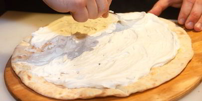 пицца с клубникой