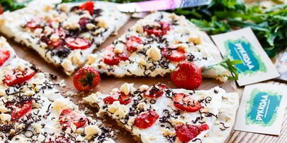 пицца с клубникой