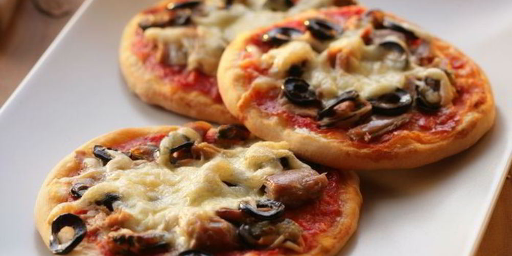 Рецепт пицца с мидиями и тунцом