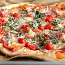 Рецепт Пиццы с салями, помидорами и сыром