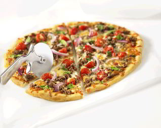 Пицца с сырым фаршем