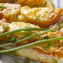 Рецепт Пицца с ветчиной и зеленым луком