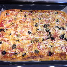 Рецепт Простая пицца на дрожжевом тесте