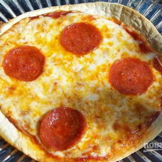 Простая пицца в духовке