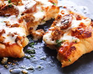 Простая пицца в мультиварке