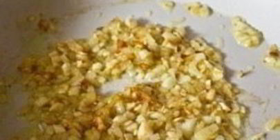 цельнозерновая пицца с шампиньонами и рикоттой