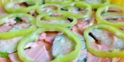 закусочная пицца на слоеном тесте