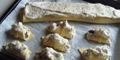 рулетик с черносливом