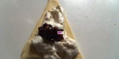 рулетик с черносливом