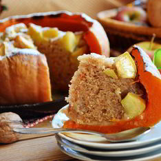 Шарлотка с яблоками