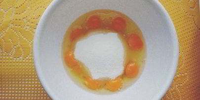 шарлотка несложная