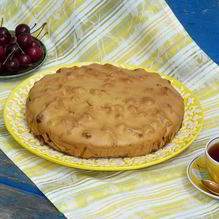 Рецепт Шарлотка с черешней