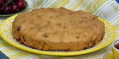 шарлотка с черешней