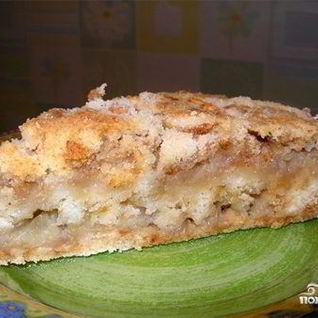 Шарлотка с тертыми яблоками