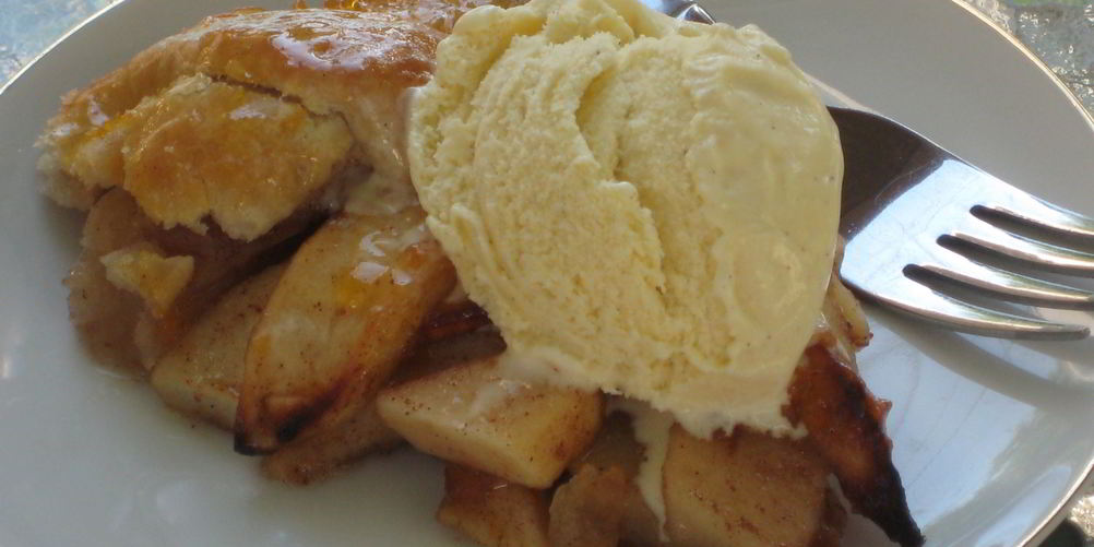 Рецепт шарлотка с яблоками и бананами