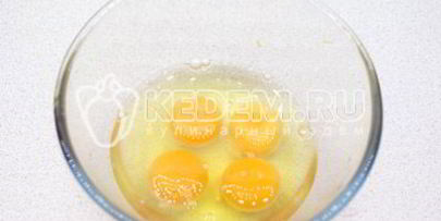 шарлотка с яблоками