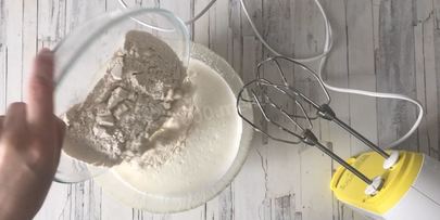 шарлотка с ягодами