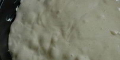 шарлотка со смородиной