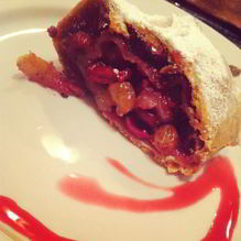 Рецепт Штрудель с вишней