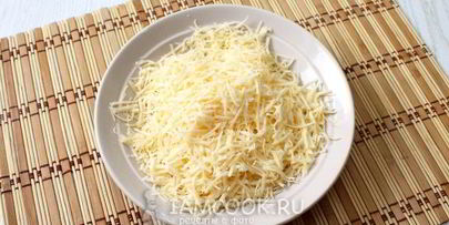 слойки-розочки с курицей и сыром