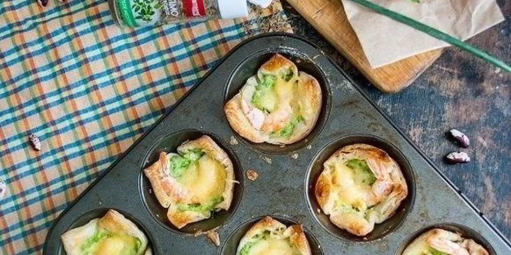 Рецепт слойки с брокколи и креветками