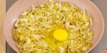 слойки с капустой