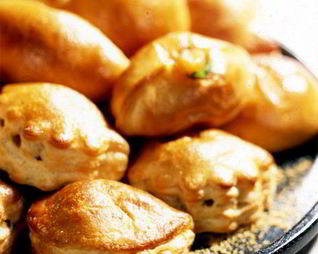 Слойки с хурмой