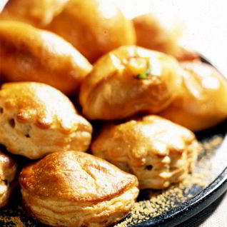 Слойки с хурмой