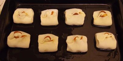 слойки с конфитюром из айвы