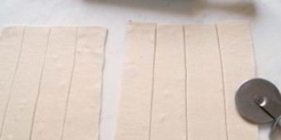 слойки с курицей