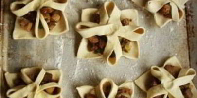 слойки с мясом