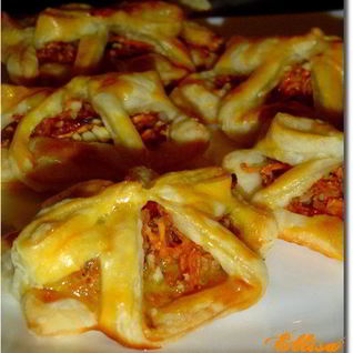 Слойки с тыквенно-ореховой начинкой