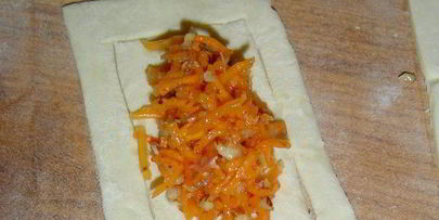 слойки с тыквенно-ореховой начинкой