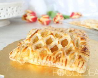 Слойки с вареньем