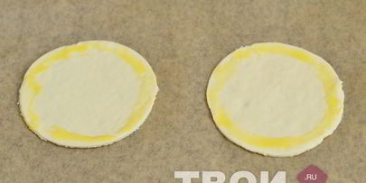 слойки с яблоками