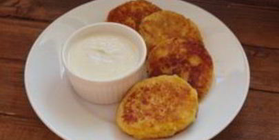 розовые сырники