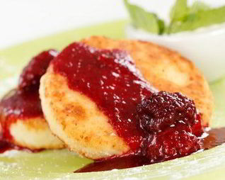 Сырники из творога с бананом в мультиварке